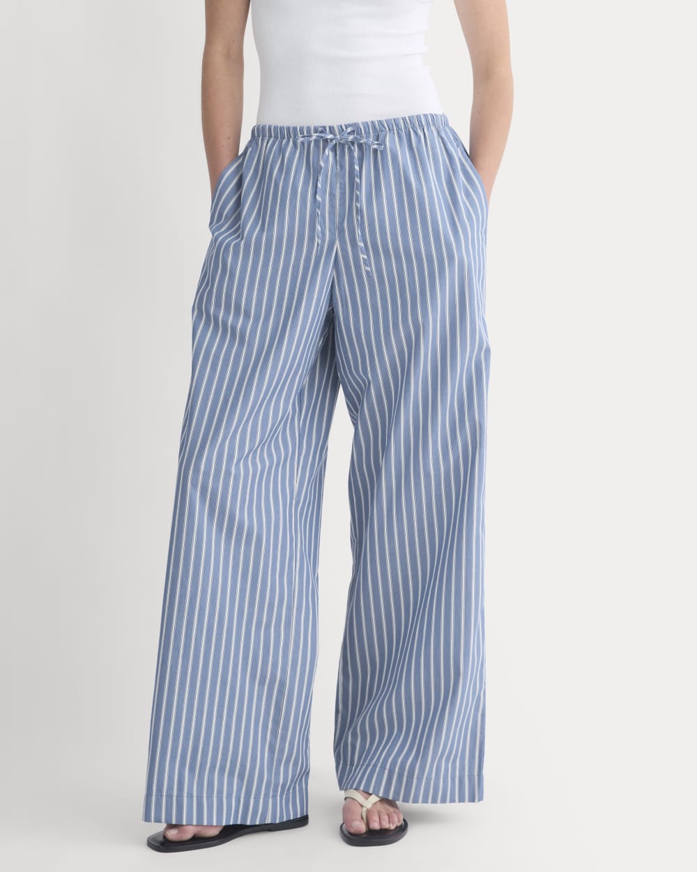 Wide-Leg Drawstring Pant in Washed Poplin | Dutch Blue / Bone