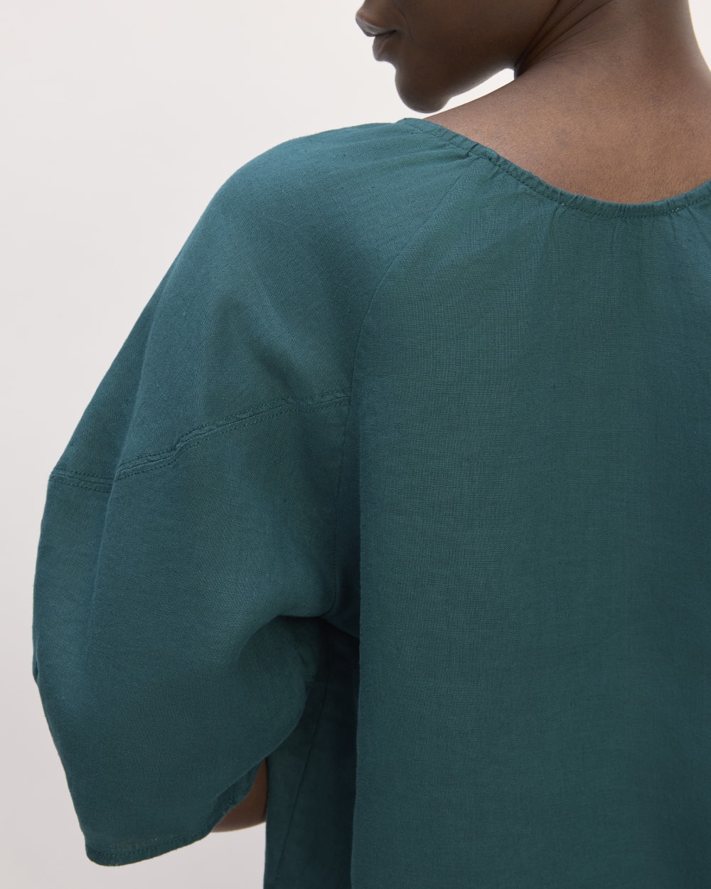 The Scoop Top in Linen | Dark Sea