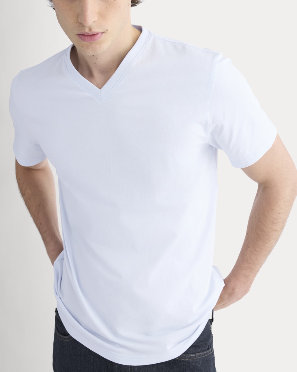 The Essential Organic V-Neck Tee | Skywriting