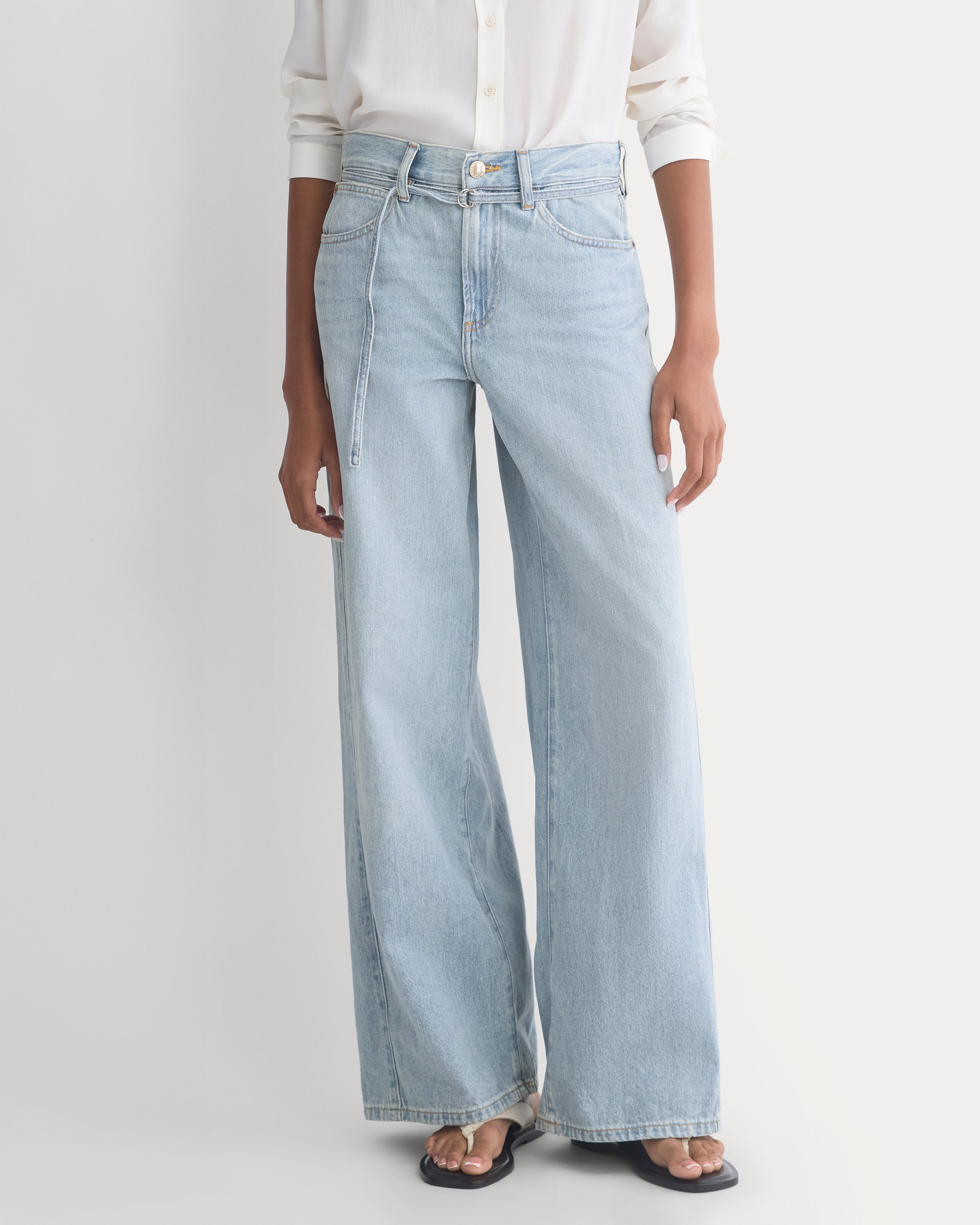Lightweight Loose Wide-Leg Jean | Light Indigo | Regular