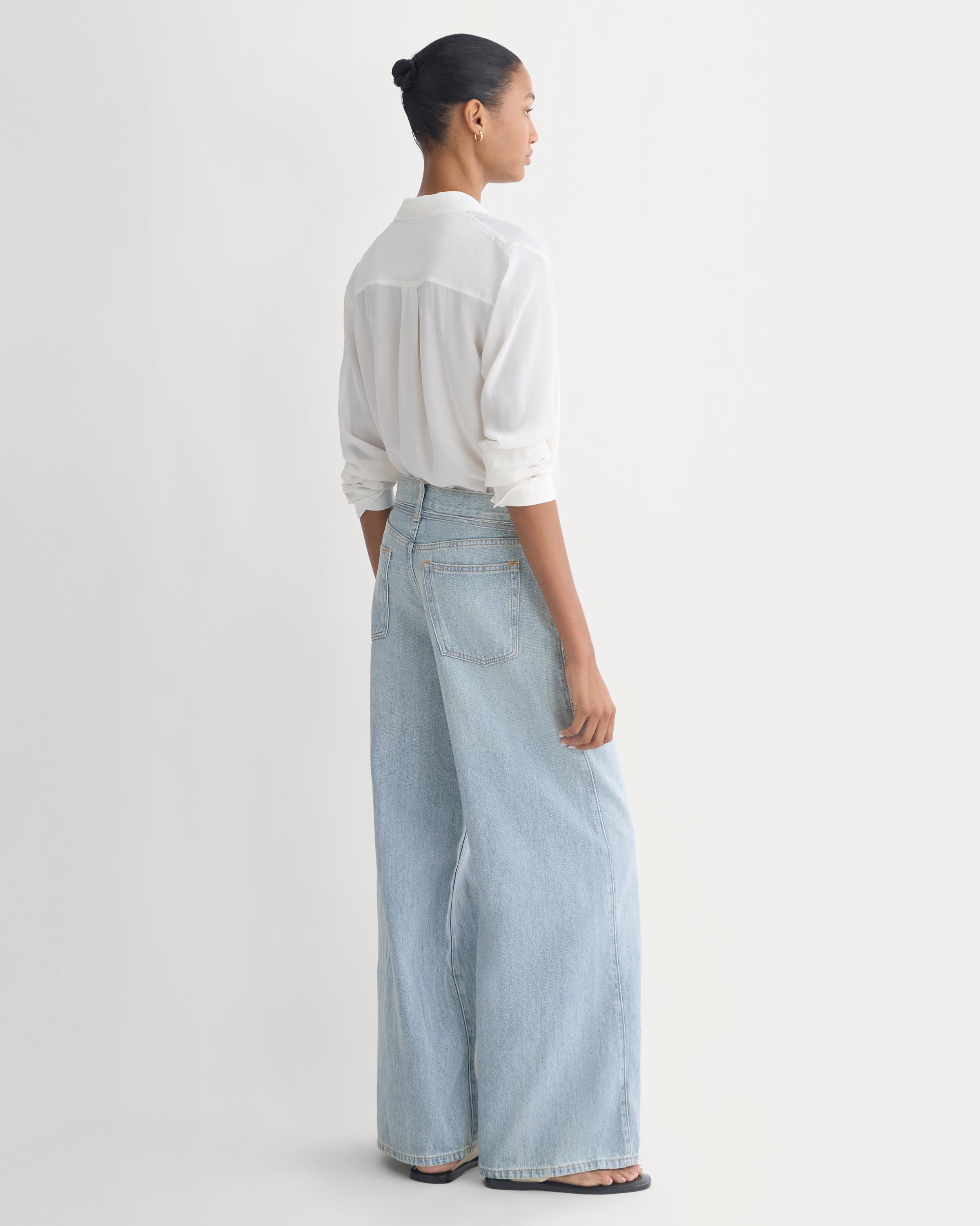 Lightweight Loose Wide-Leg Jean | Light Indigo | Regular