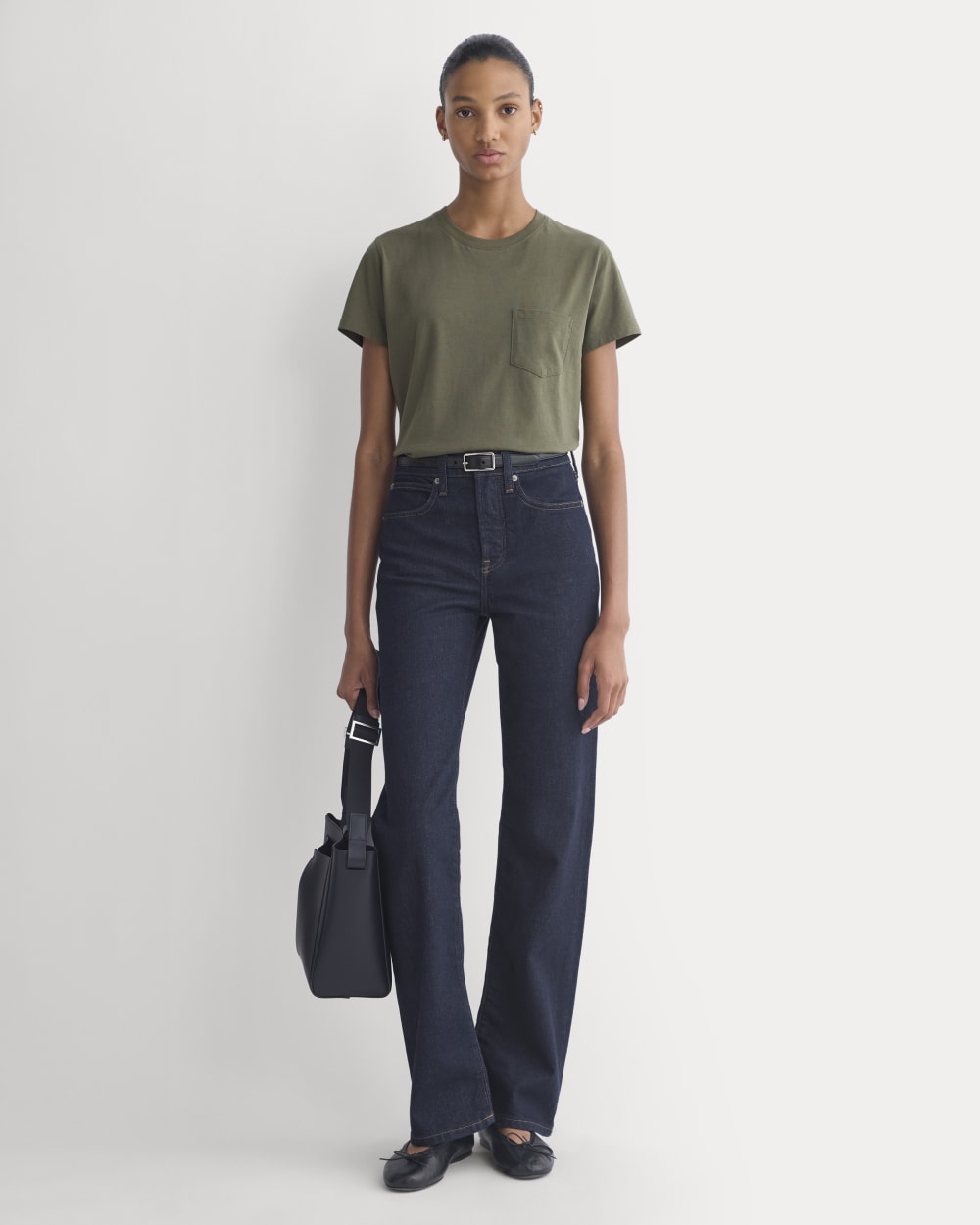 The Box-Cut Tee in Essential Cotton | Olive Night | Pocket