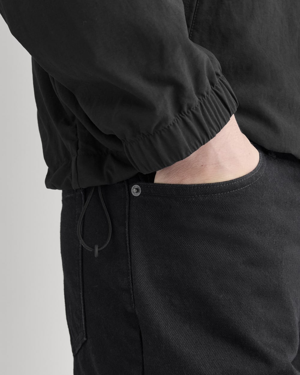 Re:Cycled Nylon Windbreaker | Black