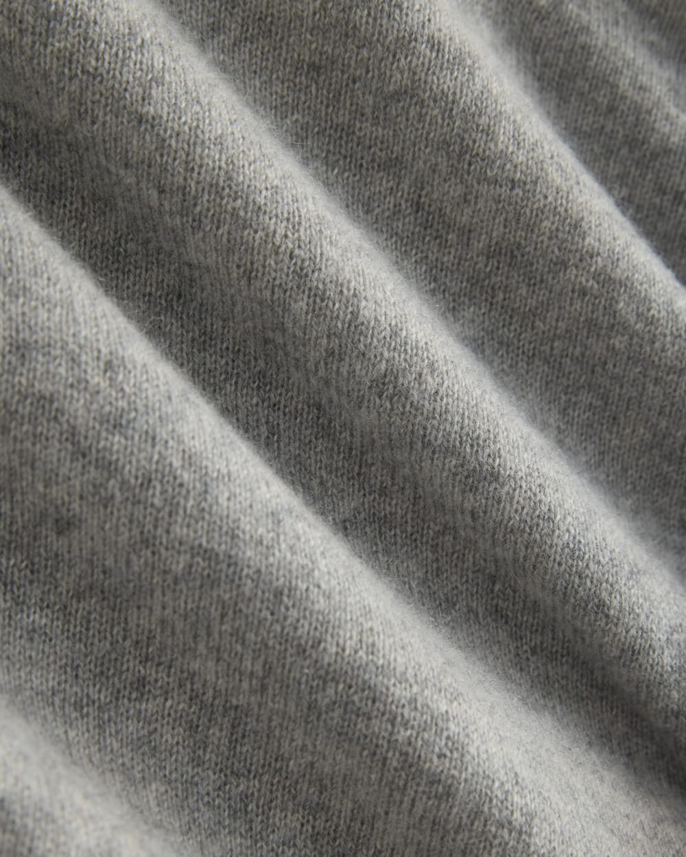Cashmere Cropped High-V Sweater | Light Heather Grey