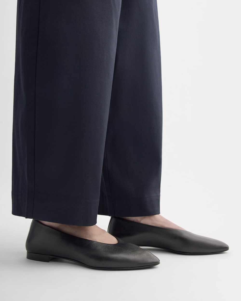 Made in Italy Almond-Toe Flat | Black Leather