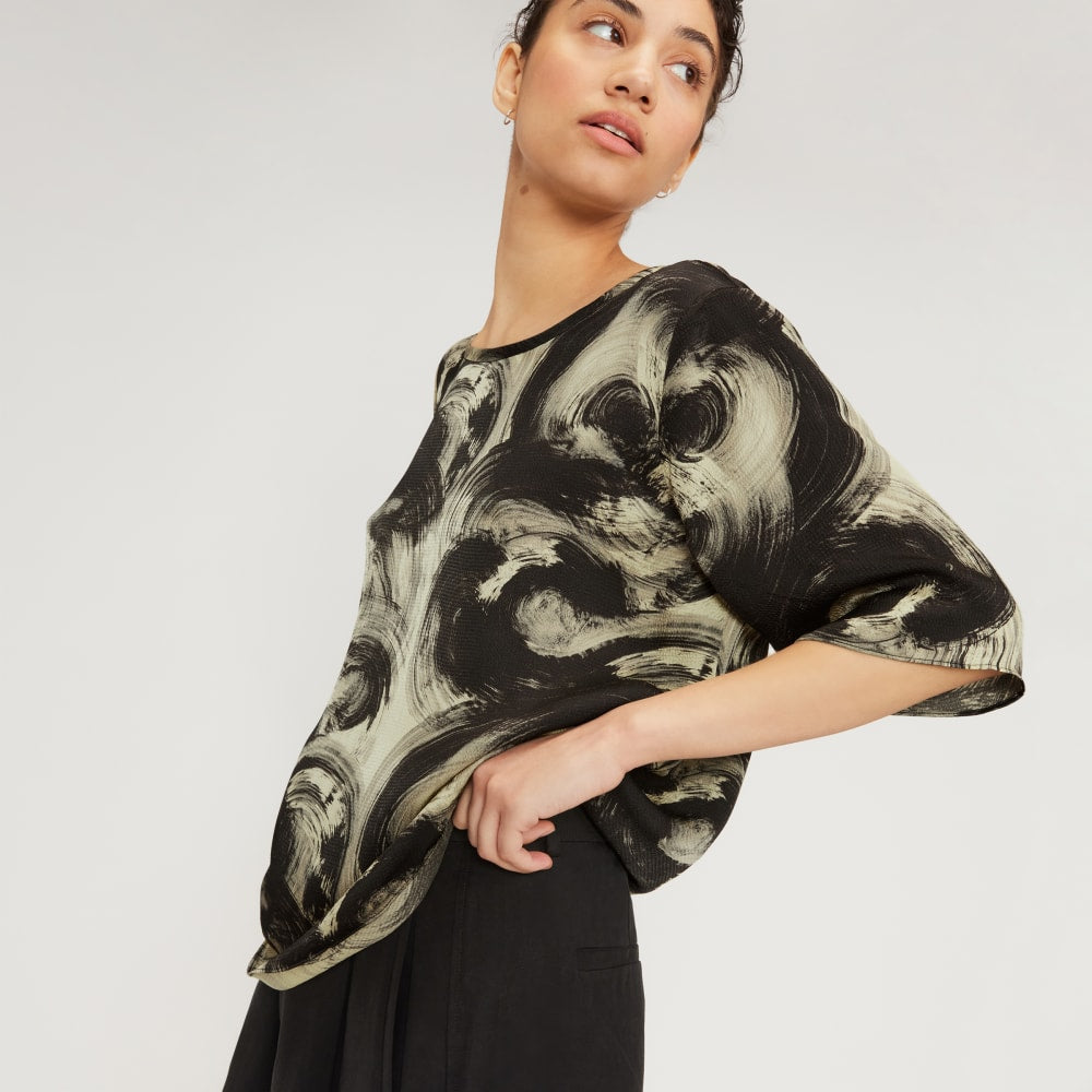 The Satin Relaxed Tee | Pale Yellow / Black