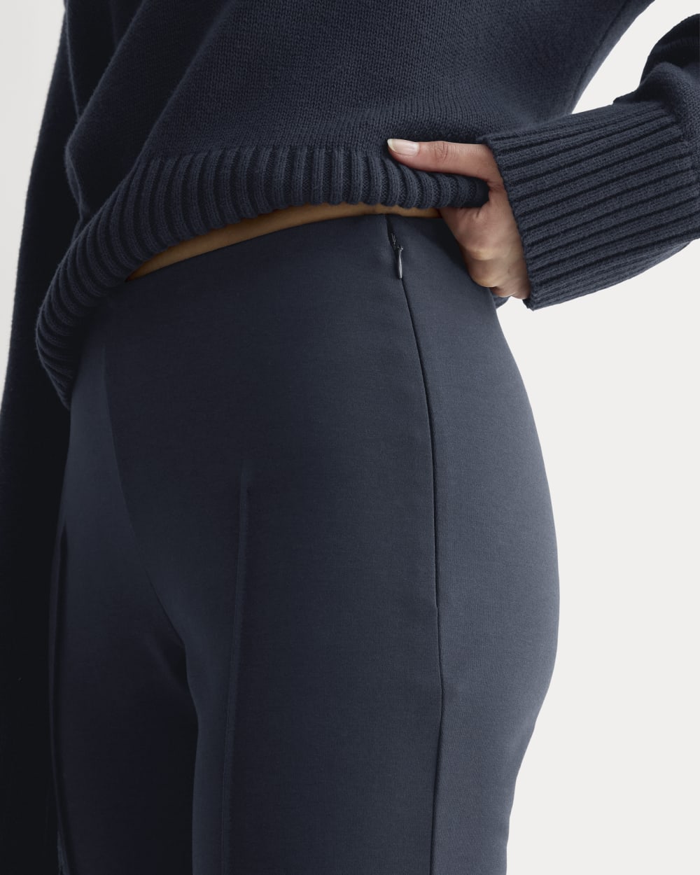 The Dream Kick Flare Pant | Navy