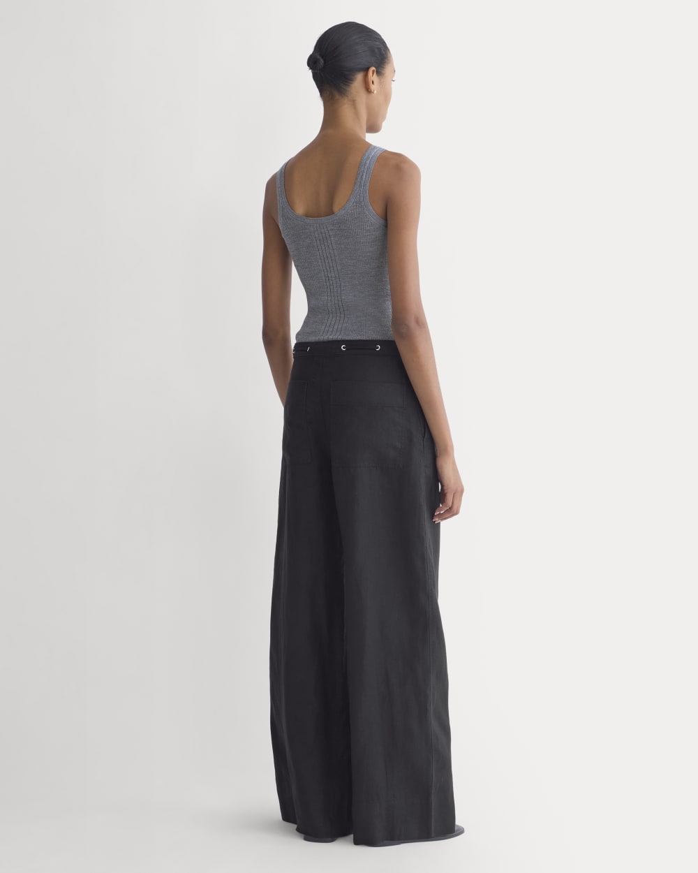 Wide-Leg Drawstring Pant in Linen | Black